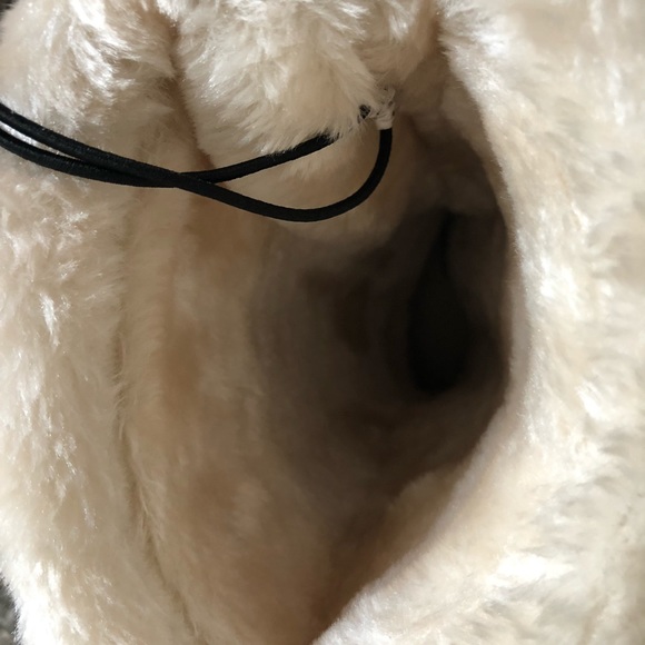 Arizona Susie Women’s Winter Booties - Picture 7 of 11